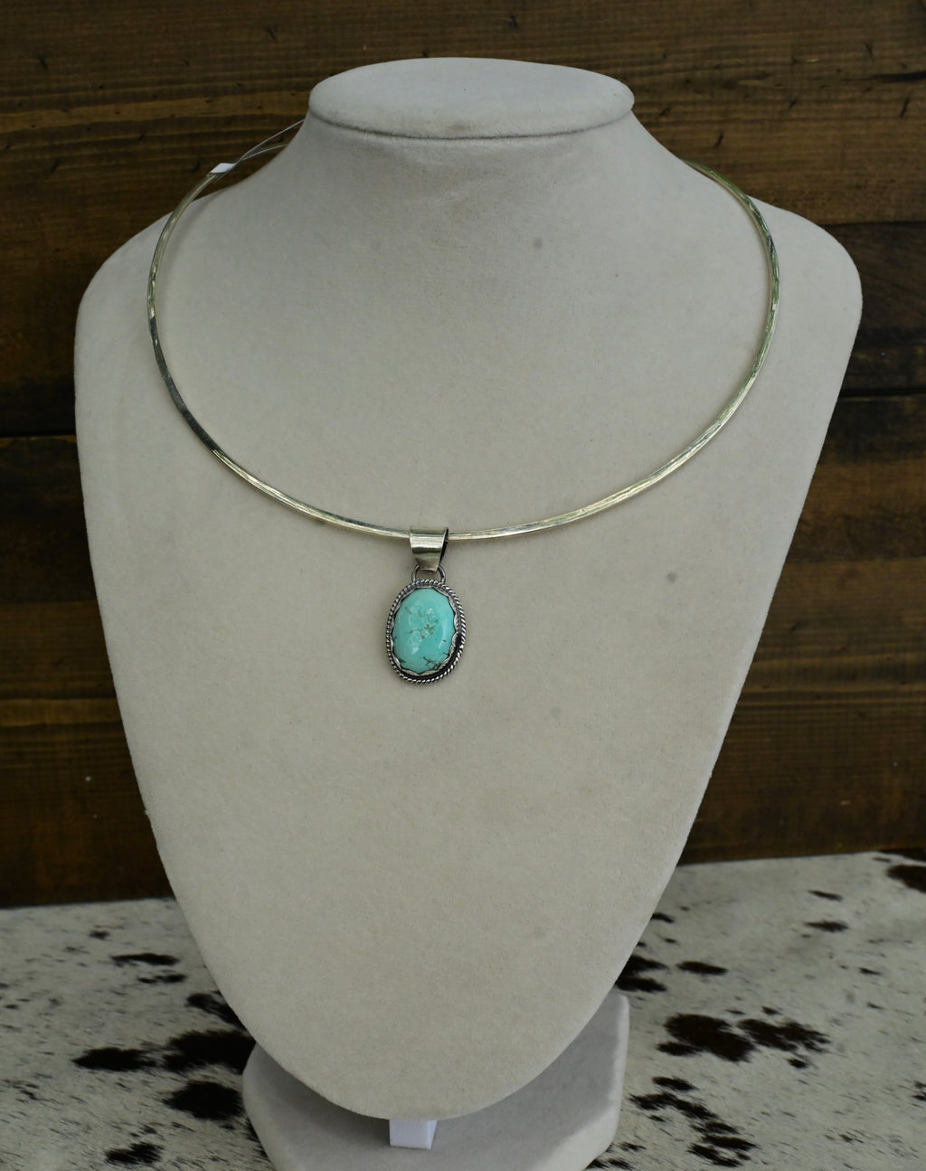 Emerald Valley Pendant