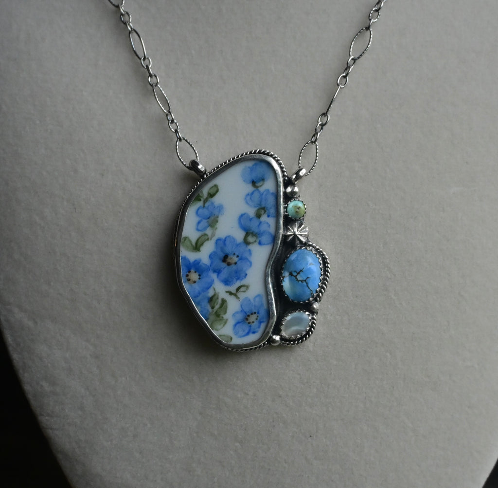 Ceramic Cluster Necklace